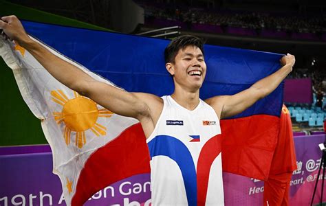No surprise as EJ Obiena shatters Asian Games record for PH's .